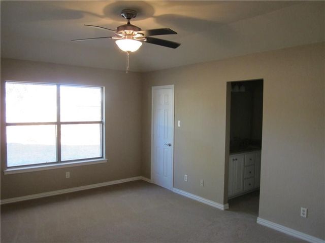 209 Ginger Lane, Euless, TX 76039