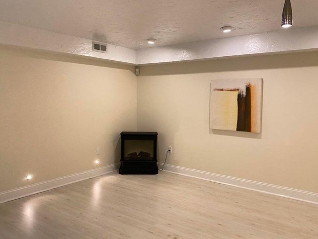 26 Bettys Pond Road UNIT 9, Hyannis, MA 02601