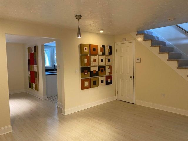 26 Bettys Pond Road UNIT 9, Hyannis, MA 02601