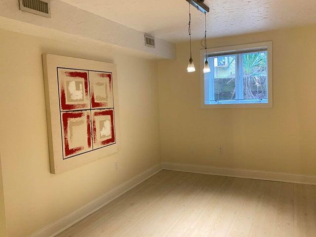 26 Bettys Pond Road UNIT 9, Hyannis, MA 02601