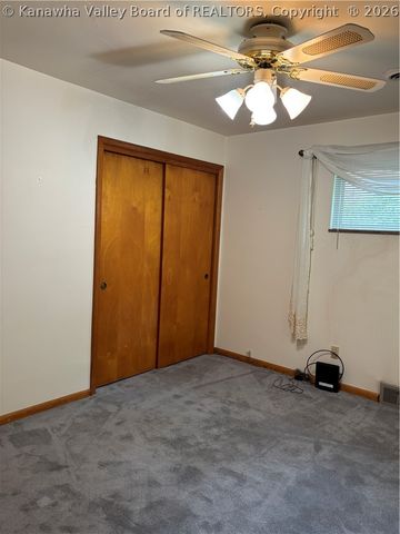 654 Gordon Drive, Charleston, WV 25314