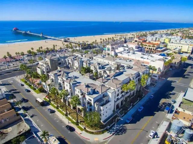 200 Pacific Coast Highway 149, Huntington Beach, CA 92648