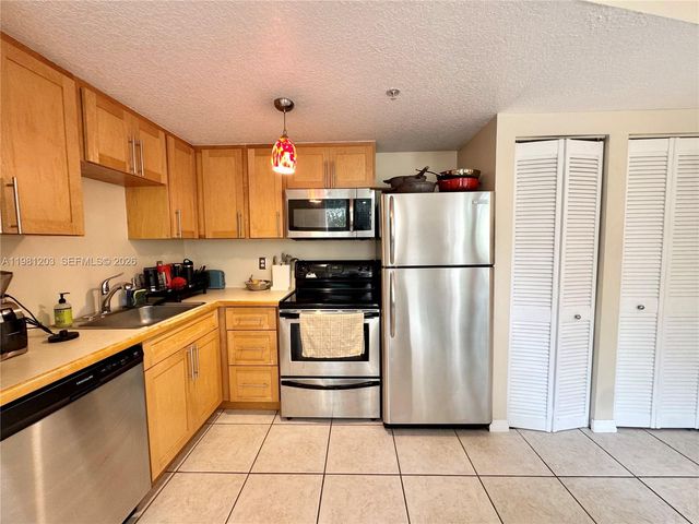 2630 SW 28th 1, Miami, FL 33133