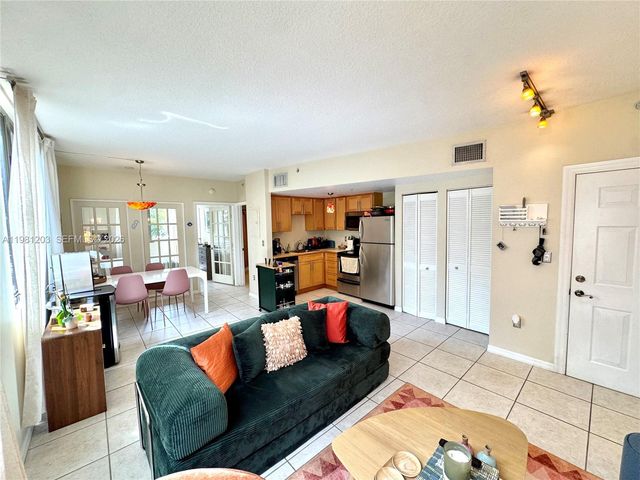 2630 SW 28th 1, Miami, FL 33133