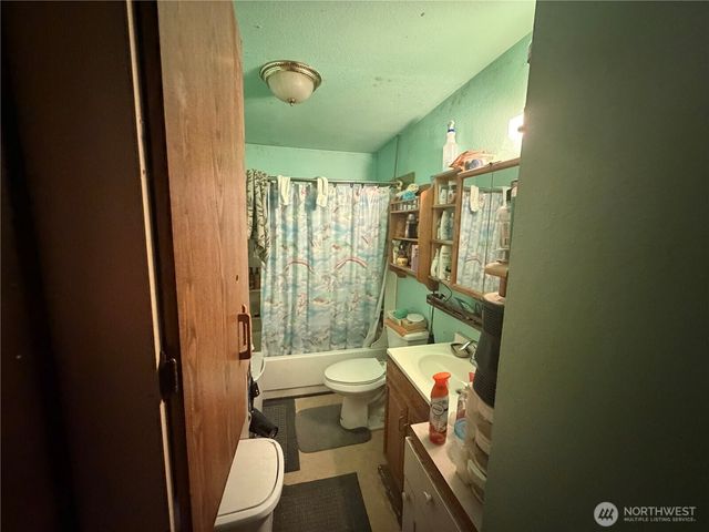 1406 E 30th Street, Tacoma, WA 98404