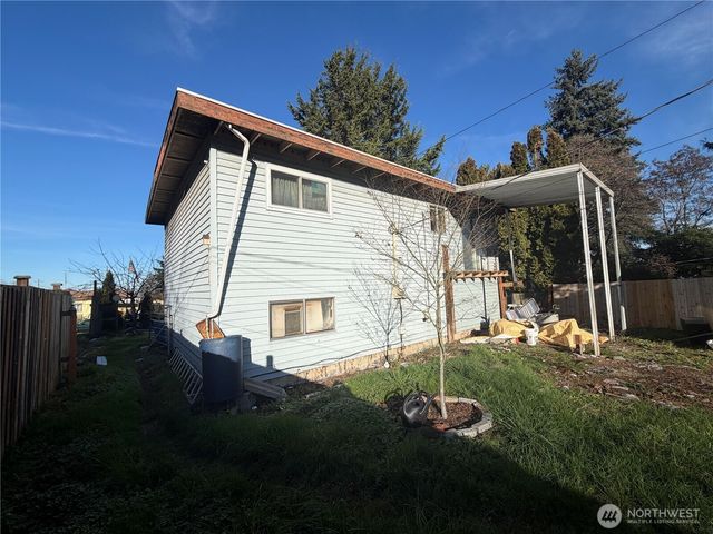 1406 E 30th Street, Tacoma, WA 98404