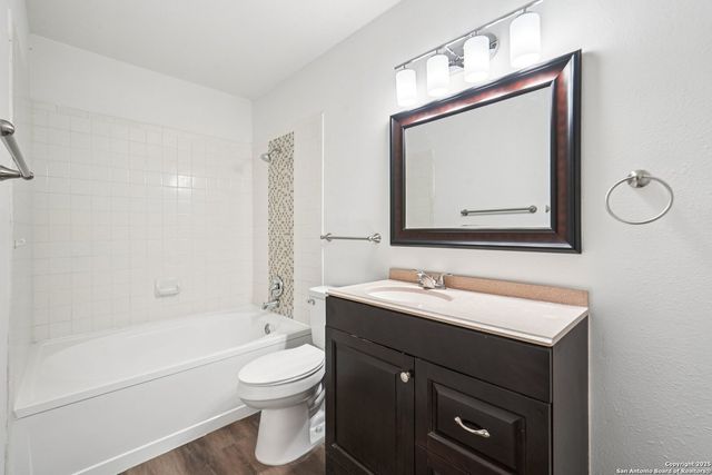 13038 Beacon Park, San Antonio, TX 78249