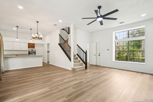 13038 Beacon Park, San Antonio, TX 78249