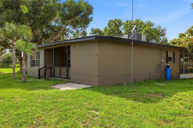 2616 HACIENDA DRIVE, Lorida, FL 33857