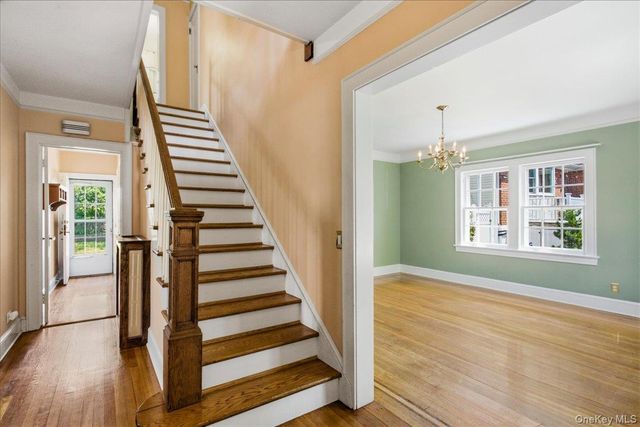 57 Ashton Road, Yonkers, NY 10705