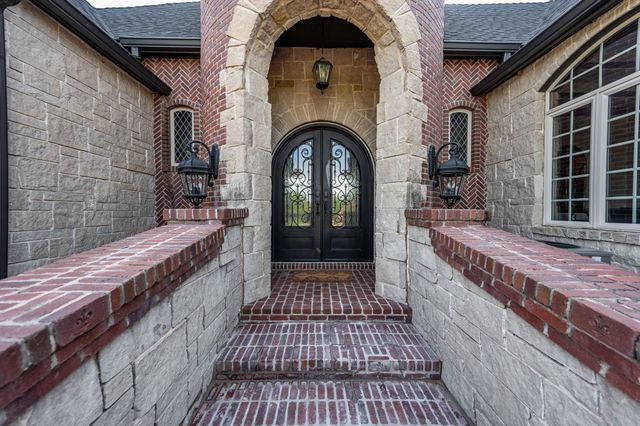 401 N Reece Rd, Goddard, KS 67052