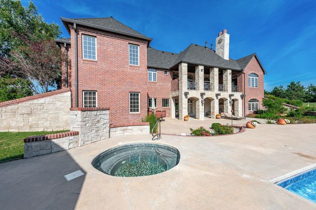 401 N Reece Rd, Goddard, KS 67052