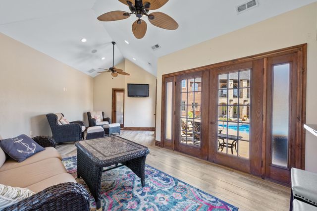 401 N Reece Rd, Goddard, KS 67052