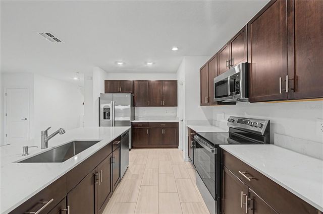 3517 GREAT PARK COURT, Plant City, FL 33565
