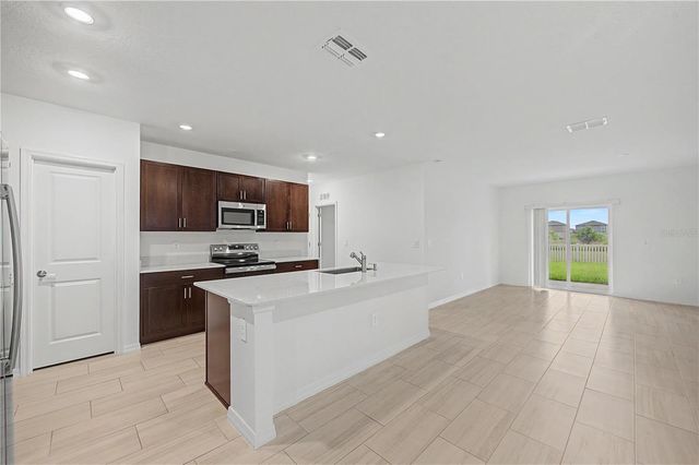3517 GREAT PARK COURT, Plant City, FL 33565