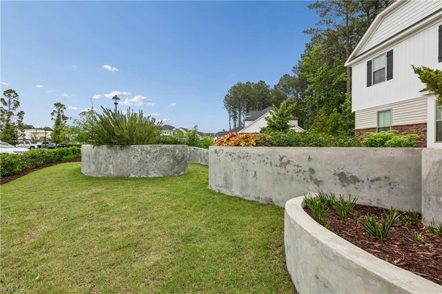 907 Kathy Ann WAY W, Carrollton, VA 23314