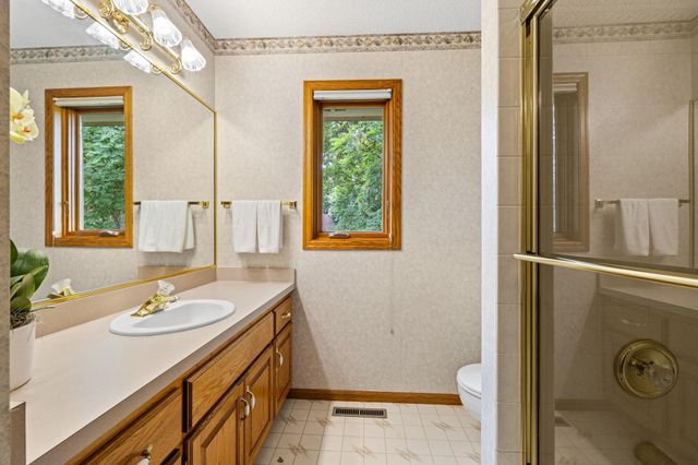 8925 Ashley Terrace, Brooklyn Park, MN 55443