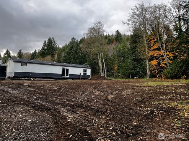 30 Porter Creek Road, Elma, WA 98541