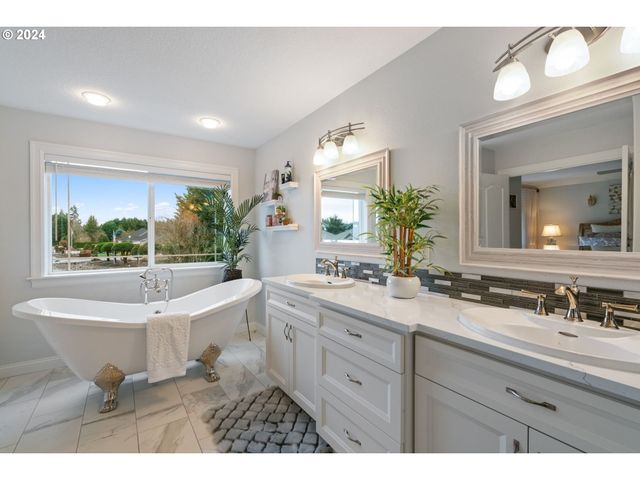 2913 Sw 7TH Ave, Battle Ground, WA 98604