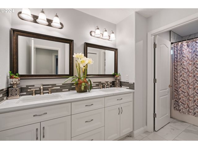 2913 Sw 7TH Ave, Battle Ground, WA 98604