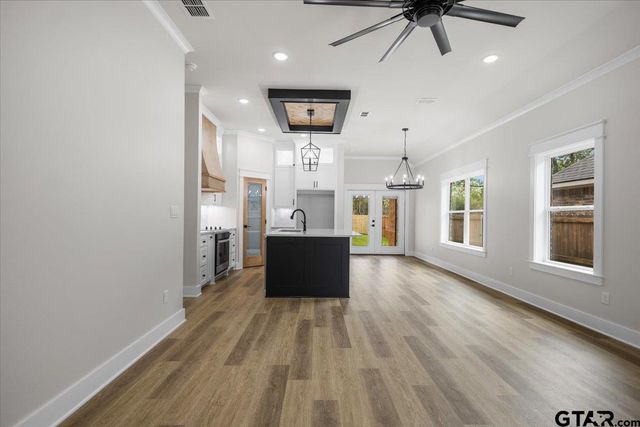 3022 Rose St., Tyler, TX 75701