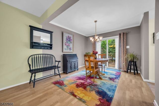 68 Hampton Ct, Hillsborough Twp., NJ 08844
