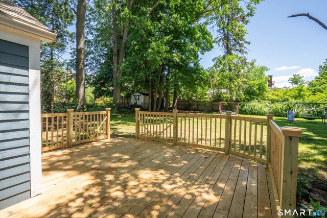 28 Whiting Lane, West Hartford, CT 06119