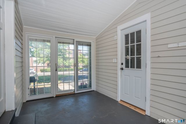 28 Whiting Lane, West Hartford, CT 06119