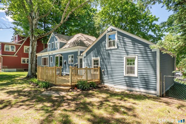 28 Whiting Lane, West Hartford, CT 06119