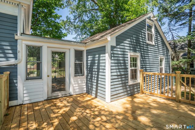 28 Whiting Lane, West Hartford, CT 06119