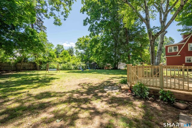 28 Whiting Lane, West Hartford, CT 06119