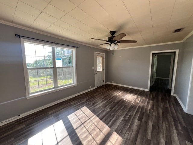 8275 State Highway 31 E, Murchison, TX 75778