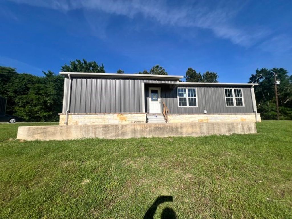 8275 State Highway 31 E, Murchison, TX 75778