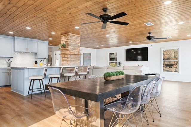 186 Riverside Drive, Hot Springs, AR 71913