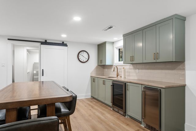 186 Riverside Drive, Hot Springs, AR 71913