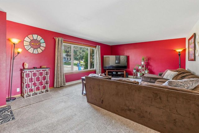 99 S SALLIE AVENUE, Fond Du Lac, WI 54935