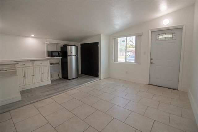 6540 Garfield Street, Hollywood, FL 33024