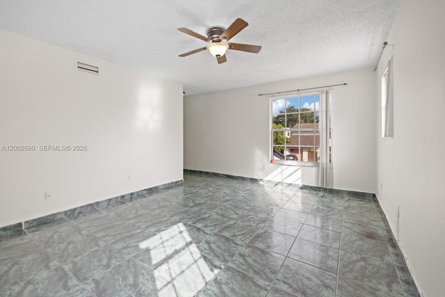 10726 SW 147th Ct, Miami, FL 33196