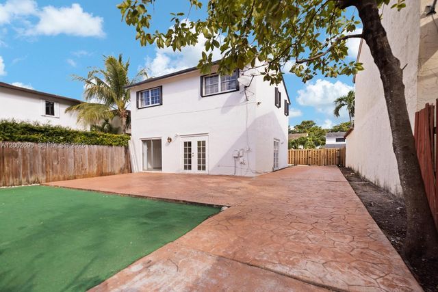 10726 SW 147th Ct, Miami, FL 33196