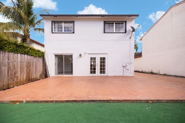 10726 SW 147th Ct, Miami, FL 33196