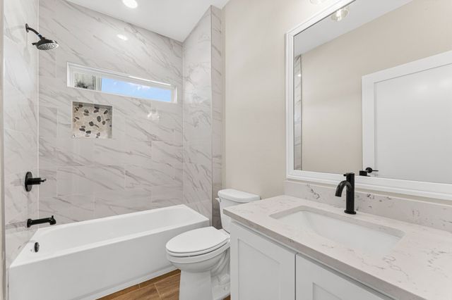 1508 PORTS O CALL Court, Granbury, TX 76048