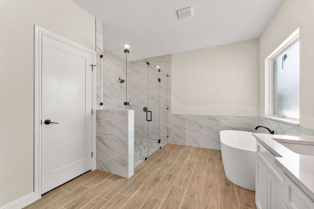 1508 PORTS O CALL Court, Granbury, TX 76048