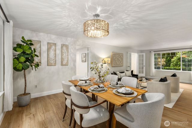 18505 NE 26th Street, Redmond, WA 98052