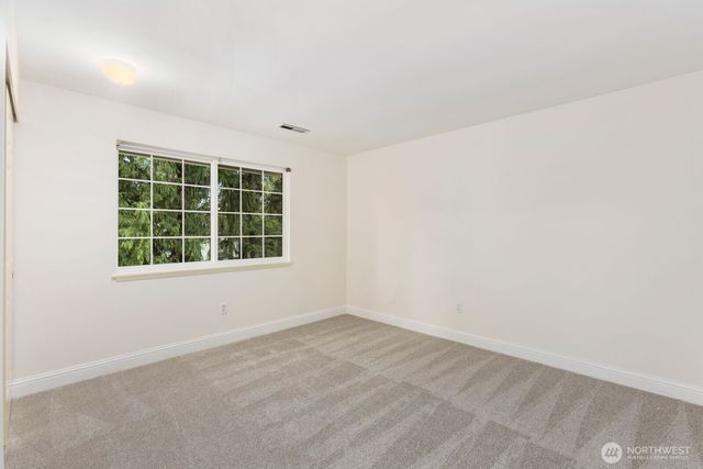 18505 NE 26th Street, Redmond, WA 98052