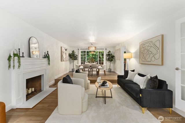 18505 NE 26th Street, Redmond, WA 98052