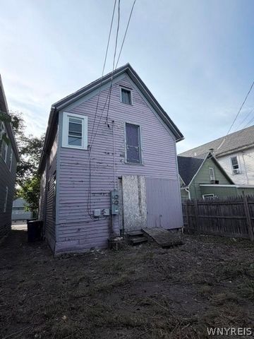 65 Baynes Street, Buffalo, NY 14213