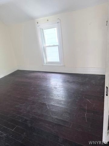 65 Baynes Street, Buffalo, NY 14213