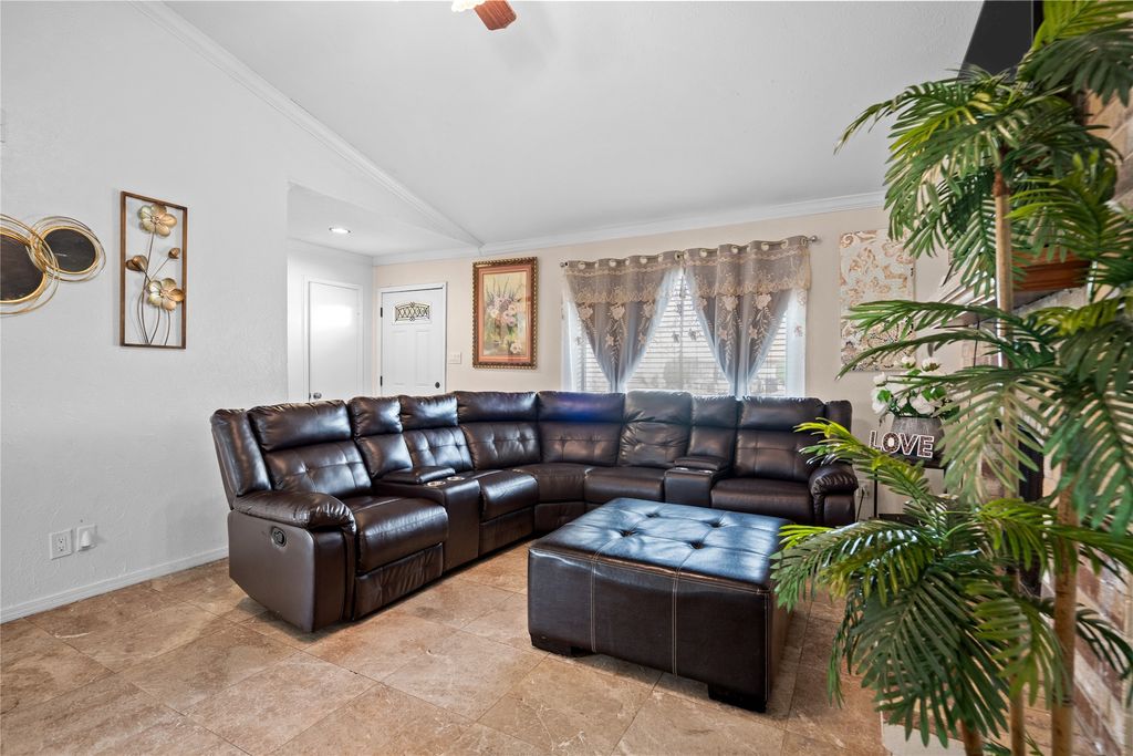 3005 Woodlark Drive, Fort Worth, TX 76123 — photo 4