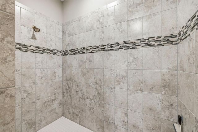 12000 NOUVEAU AVENUE, Spring Hill, FL 34610