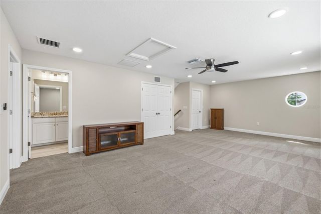 12000 NOUVEAU AVENUE, Spring Hill, FL 34610